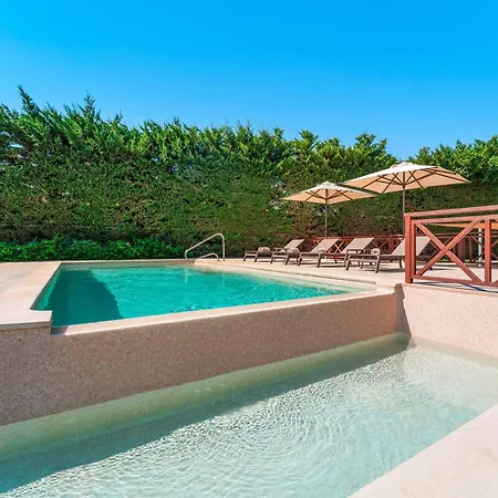 Villa Emerald *