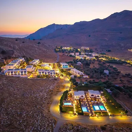 Emerald Villa *
