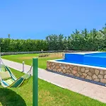 Emerald Villa