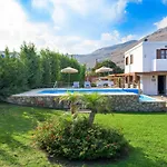 Emerald Villa Líndosz